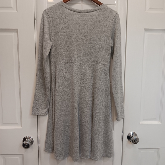 Roller Coaster Long sleeve grey mini A line dress, size Large. - Picture 3 of 5